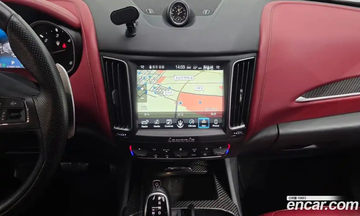Maserati Levante 2017 3.0 автомат (гидро), фото 14 Maserati Levante 2017 3.0 автомат (гидро), фото 14