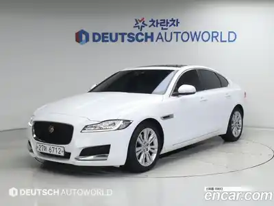 Jaguar XF 2018 2.0 автомат (гидро), миниатюра 1 Jaguar XF 2018 2.0 автомат (гидро), миниатюра 1