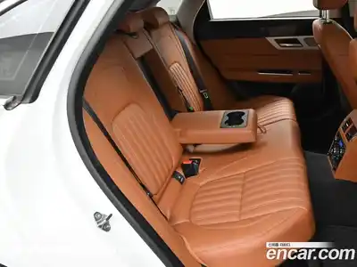 Jaguar XF 2018 2.0 автомат (гидро), миниатюра 12