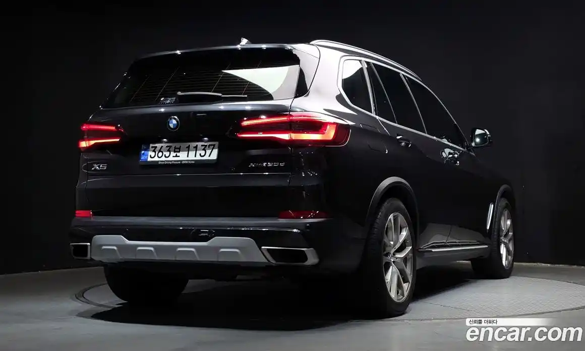 BMW X5 2021 3.0 автомат (гидро), фото 2