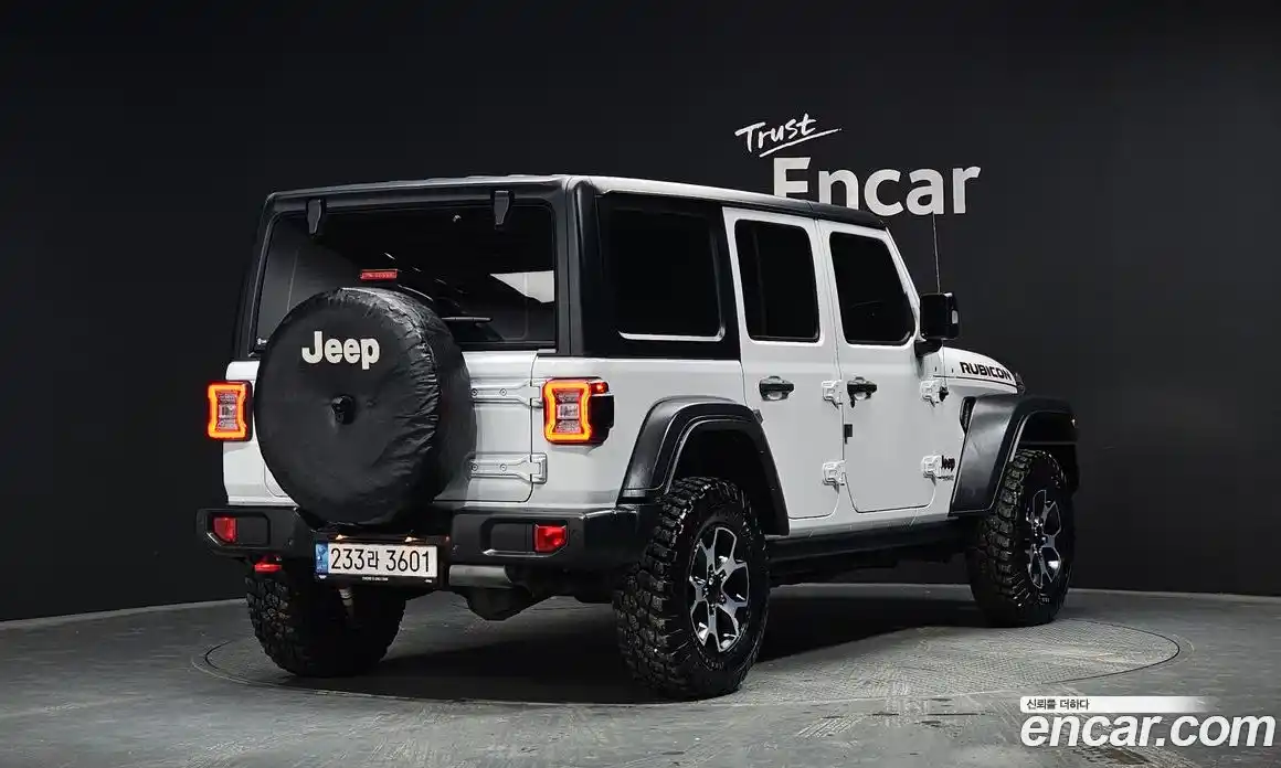 Jeep Wrangler 2022 2.0 автомат (гидро), фото 2