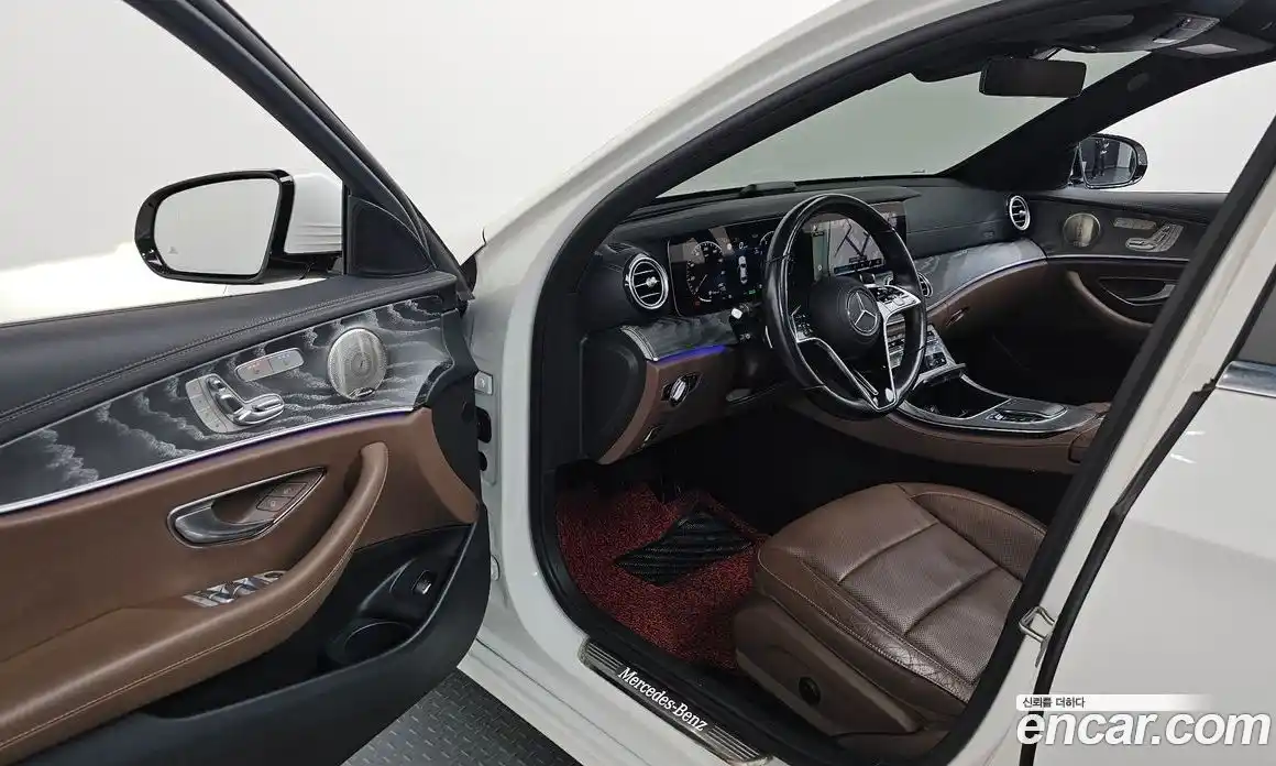 Mercedes-Benz E-Class 2022 2.0 автомат (гидро), фото 10