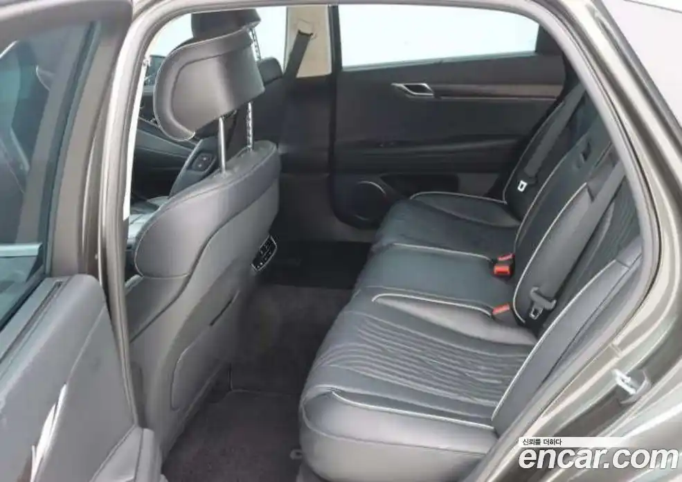 Genesis G80 2022 2.5 автомат (гидро), фото 6