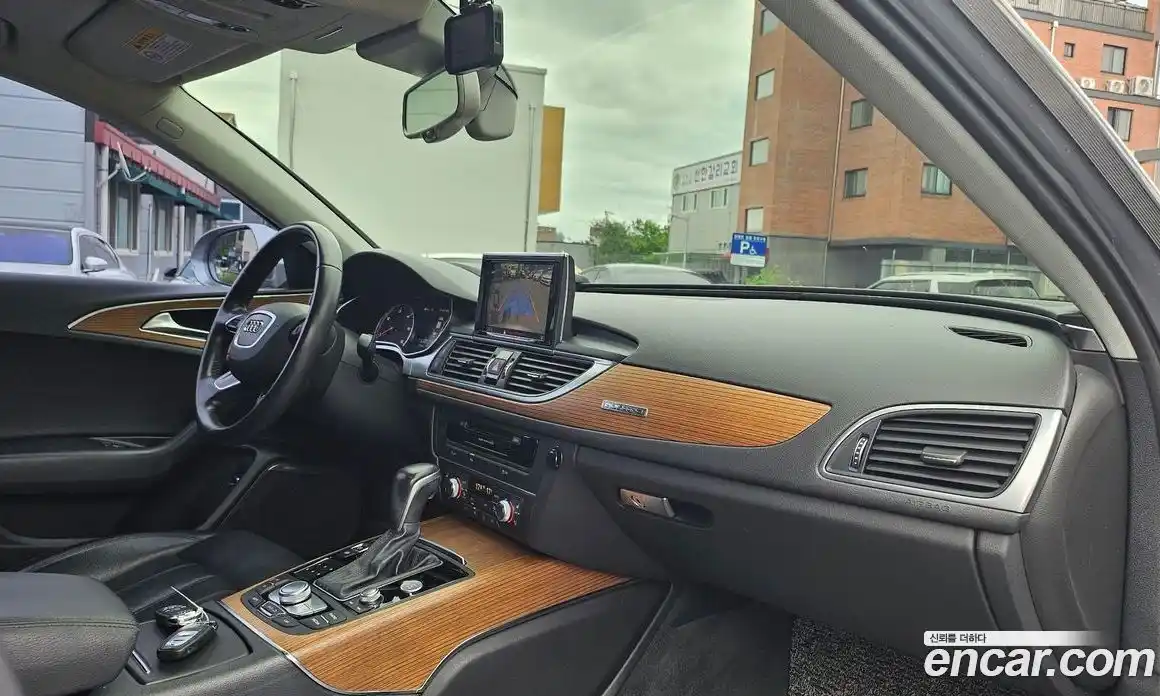 Audi A6 2015 3.0 автомат (гидро), фото 11