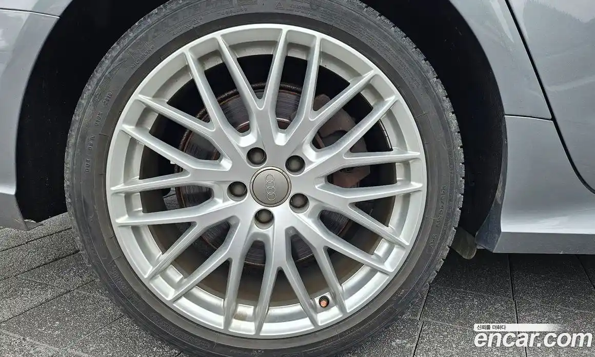 Audi A6 2015 3.0 автомат (гидро), фото 18