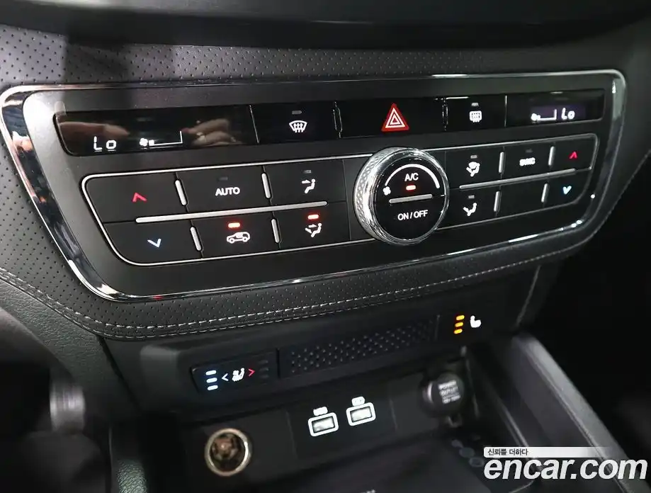 SsangYong Rexton 2023 2.2 автомат (гидро), фото 14