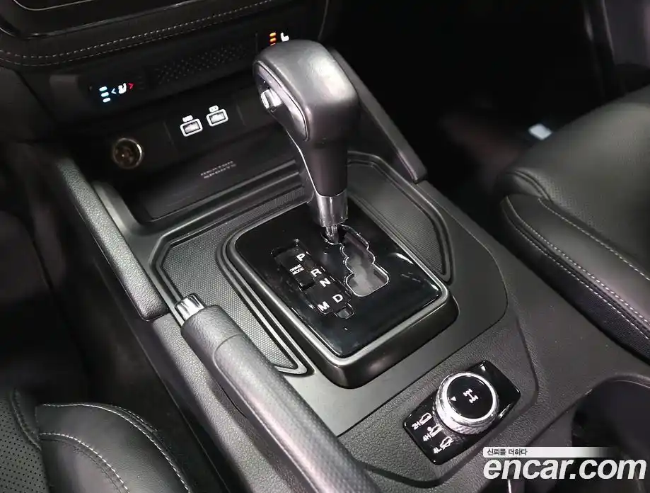 SsangYong Rexton 2023 2.2 автомат (гидро), фото 15