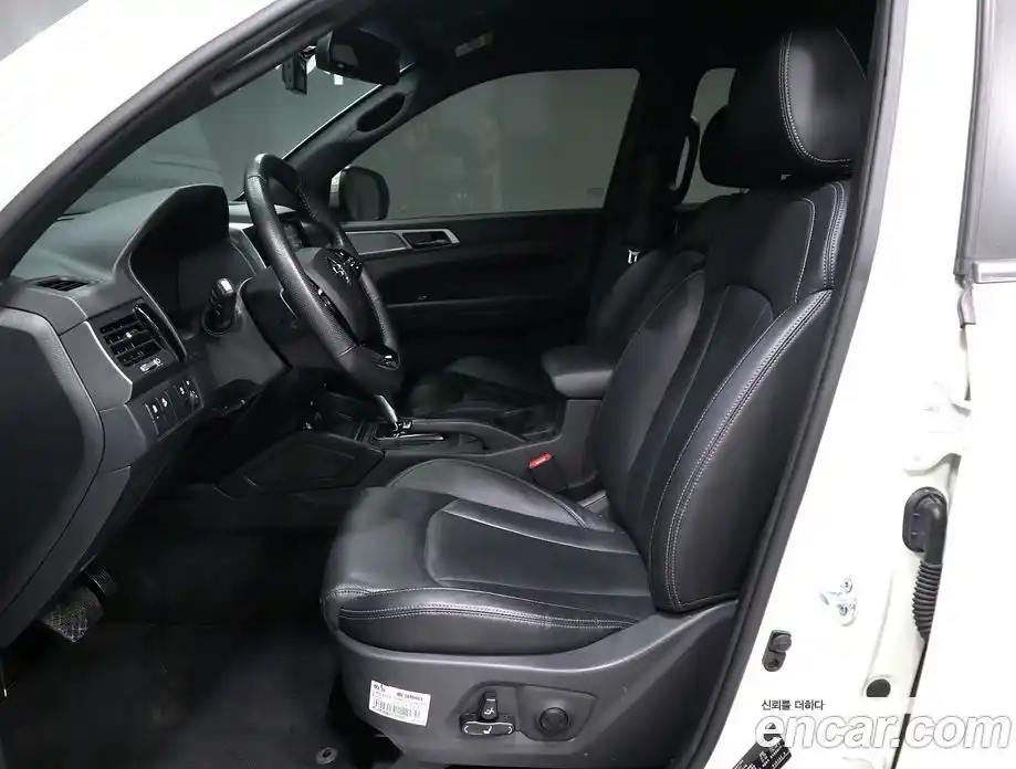 SsangYong Rexton 2023 2.2 автомат (гидро), фото 6