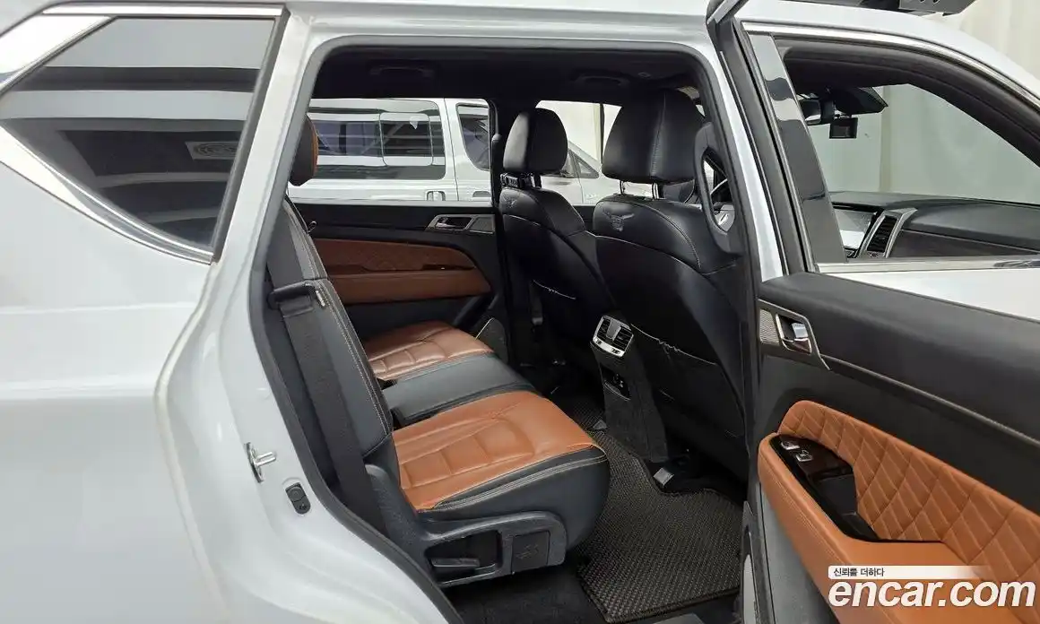 SsangYong Rexton 2018 2.2 автомат (гидро), фото 12