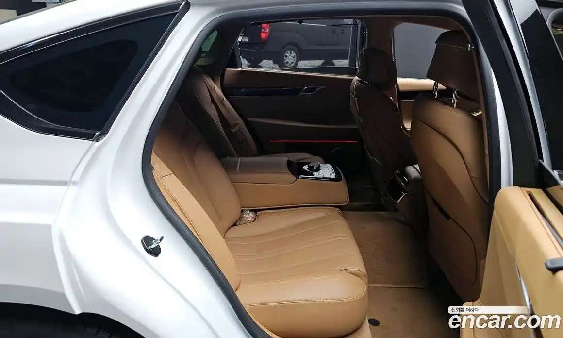 Genesis G80 2024 2.5 автомат (гидро), фото 17