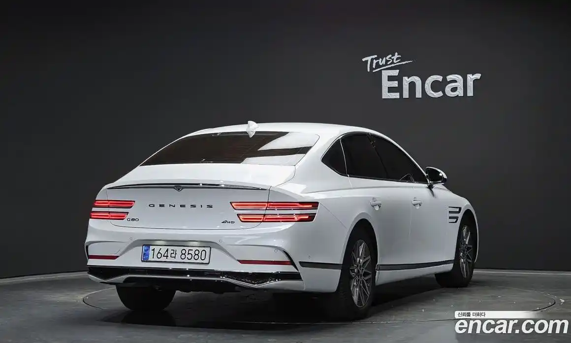 Genesis G80 2024 2.5 автомат (гидро), фото 2