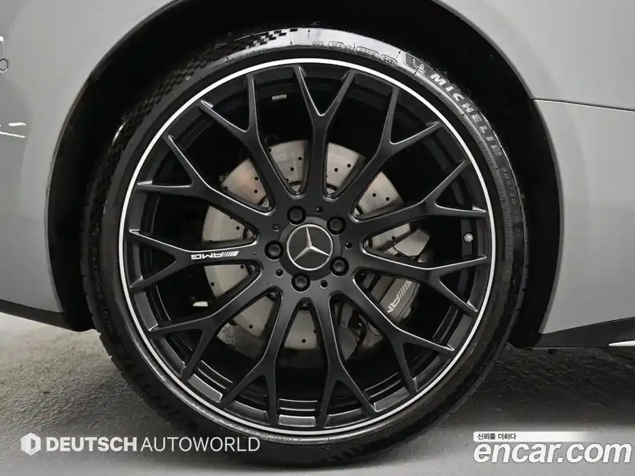 Mercedes-Benz SL-Class 2025 2.0 гидро, фото 5
