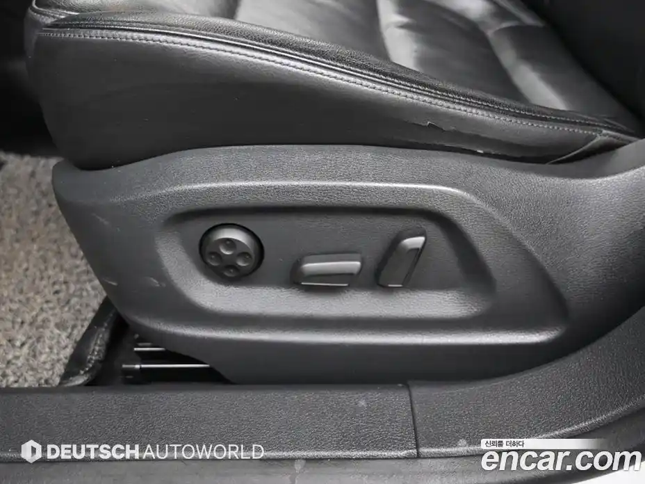 Volkswagen Tiguan 2015 2.0 автомат (гидро), фото 16