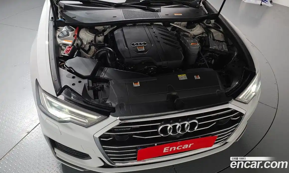 Audi A6 2021 2.0 автомат (гидро), фото 5