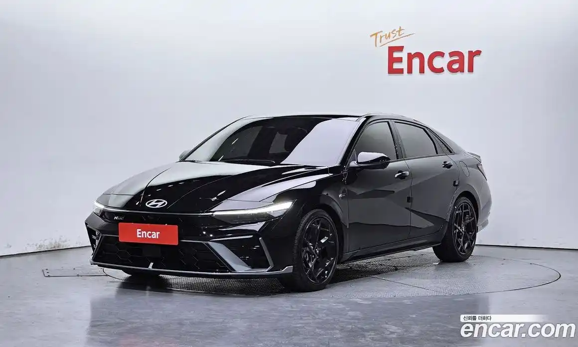 Hyundai Avante 2025 1.6 автомат (гидро), фото 1