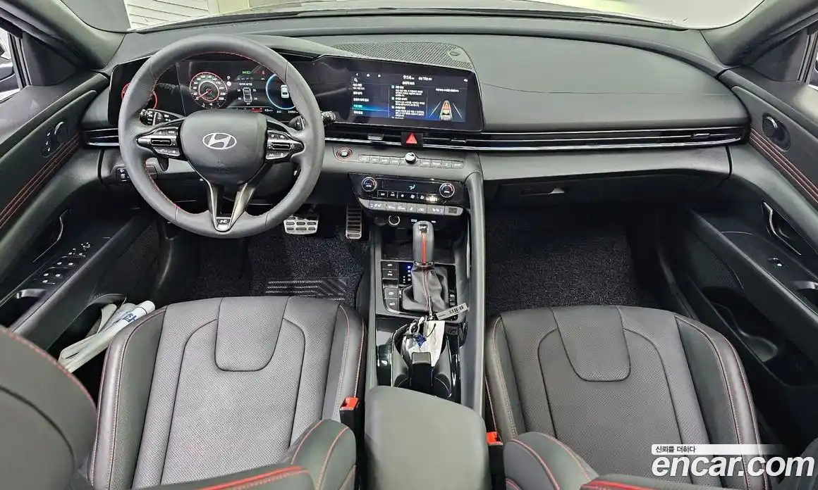 Hyundai Avante 2025 1.6 автомат (гидро), фото 7