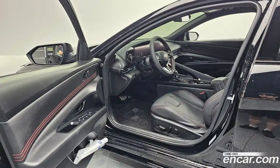 Hyundai Avante 2025 1.6 автомат (гидро), фото 10