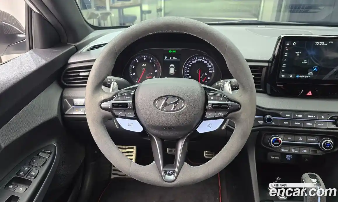 Hyundai Veloster 2021 2.0 автомат (гидро), фото 19