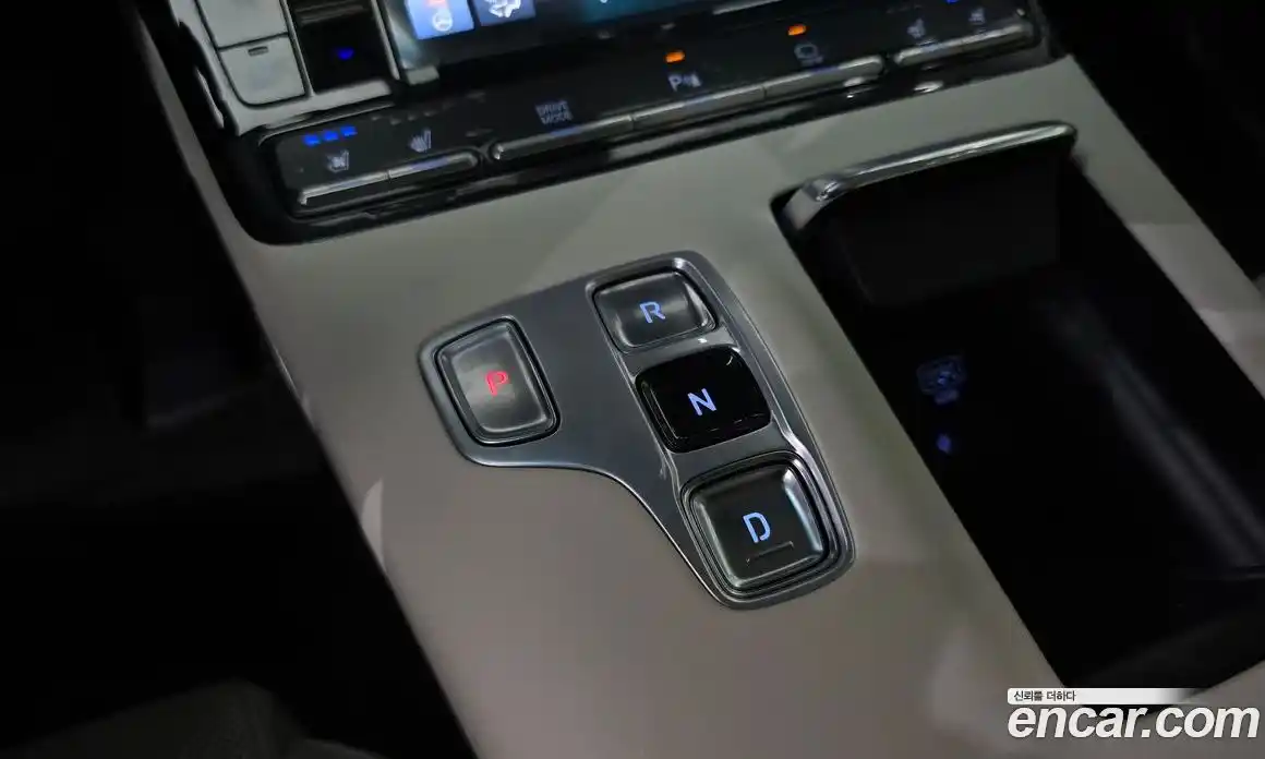 Hyundai Grandeur 2022 2.5 автомат (гидро), фото 12
