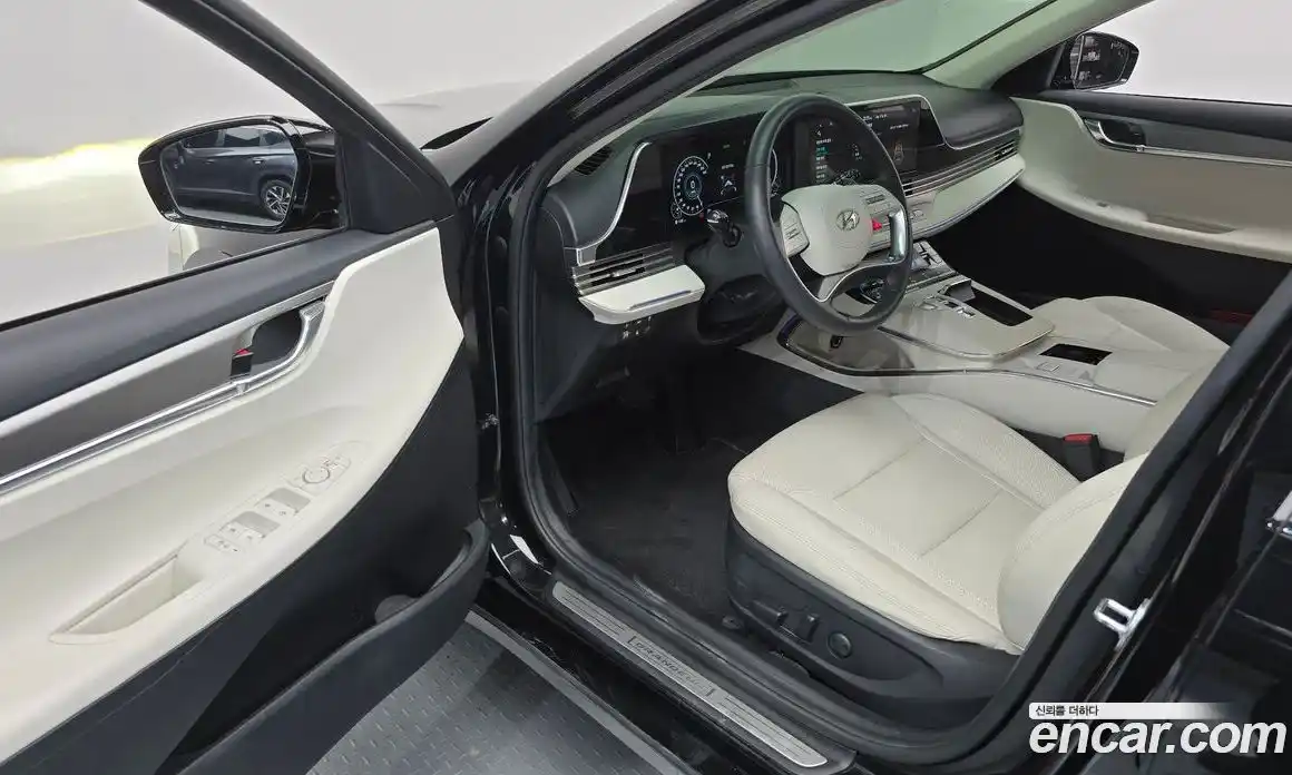 Hyundai Grandeur 2022 2.5 автомат (гидро), фото 13