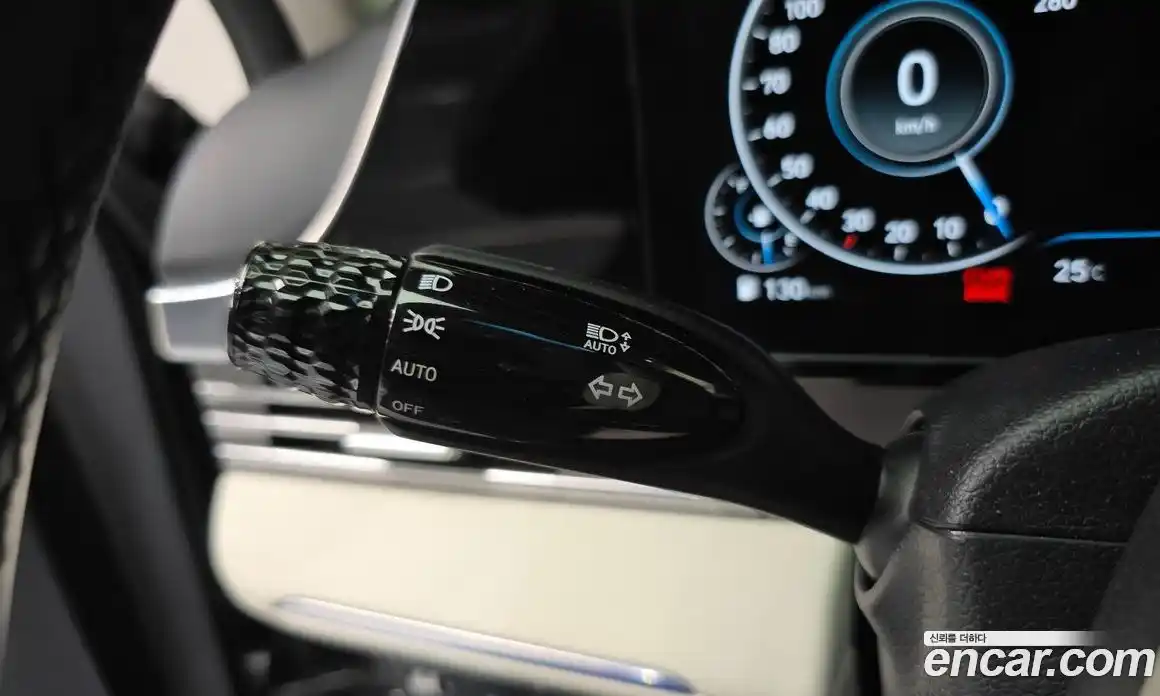 Hyundai Grandeur 2022 2.5 автомат (гидро), фото 25
