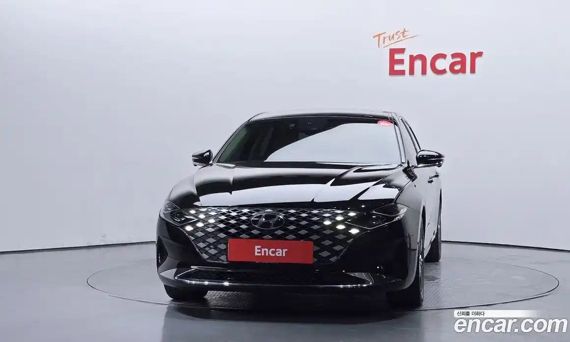 Hyundai Grandeur 2022 2.5 автомат (гидро), фото 3