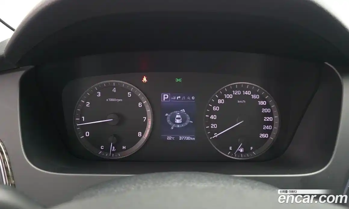 Hyundai Sonata 2016 2.0 автомат (гидро), фото 11