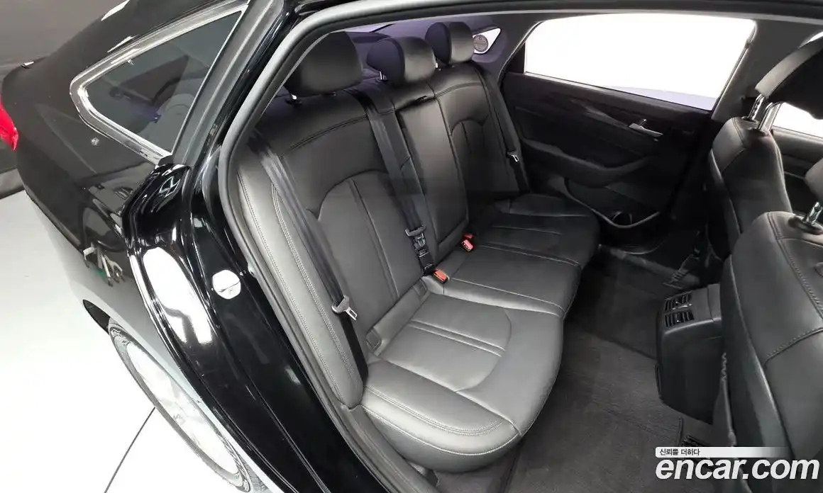 Hyundai Sonata 2016 2.0 автомат (гидро), фото 16