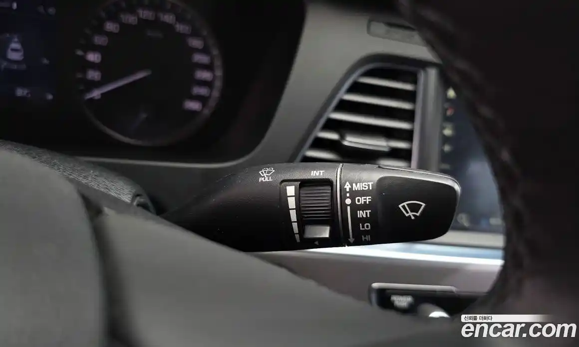 Hyundai Sonata 2016 2.0 автомат (гидро), фото 27