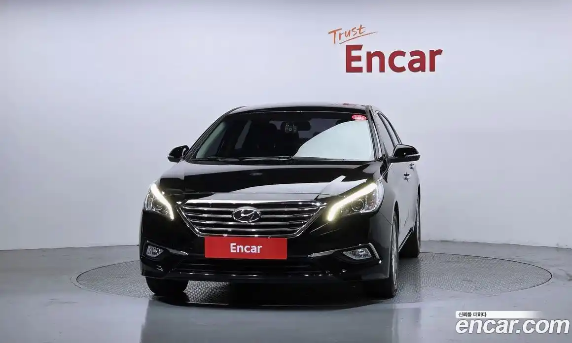 Hyundai Sonata 2016 2.0 автомат (гидро), фото 3