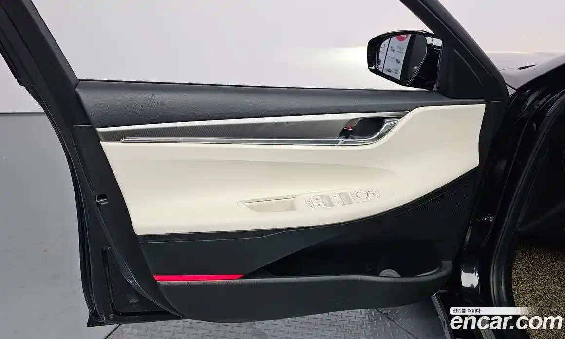 Hyundai Grandeur 2021 2.4 автомат (гидро), фото 14