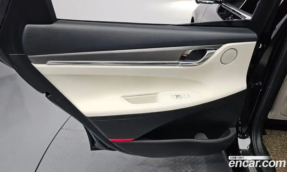 Hyundai Grandeur 2021 2.4 автомат (гидро), фото 15