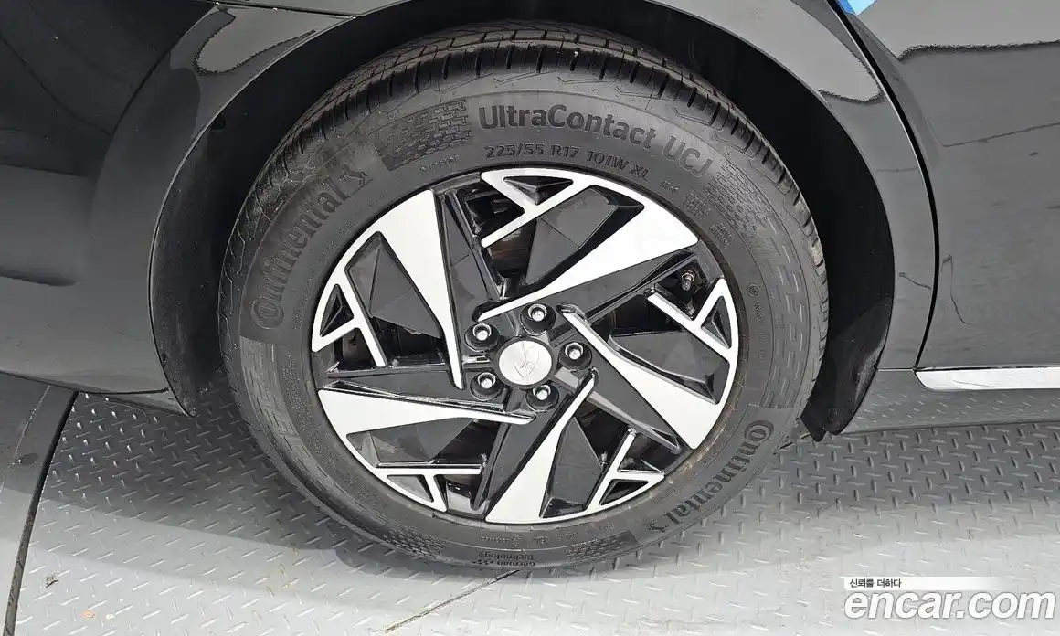 Hyundai Grandeur 2021 2.4 автомат (гидро), фото 5