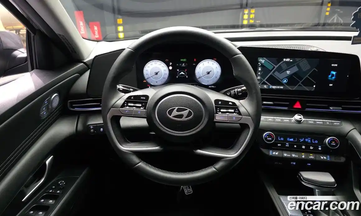 Hyundai Avante 2024 1.6 автомат (гидро), фото 19