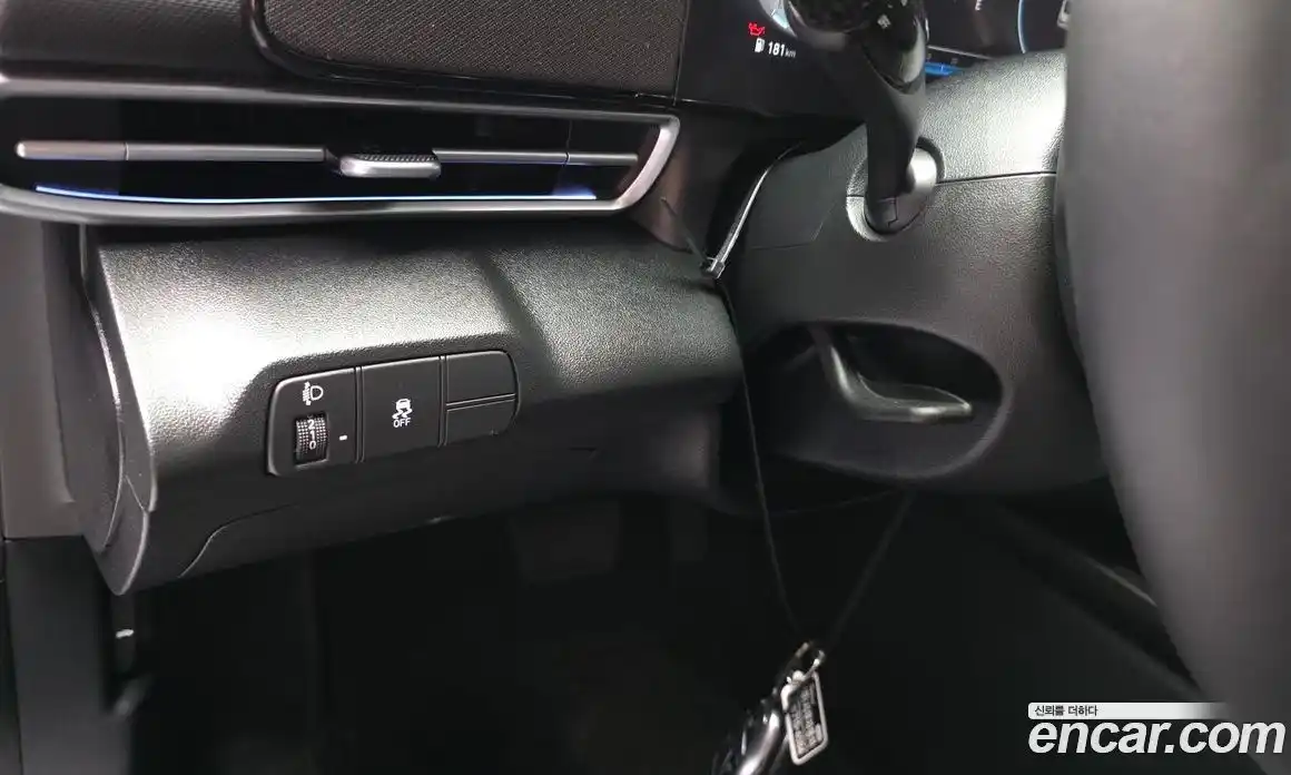 Hyundai Avante 2024 1.6 автомат (гидро), фото 30