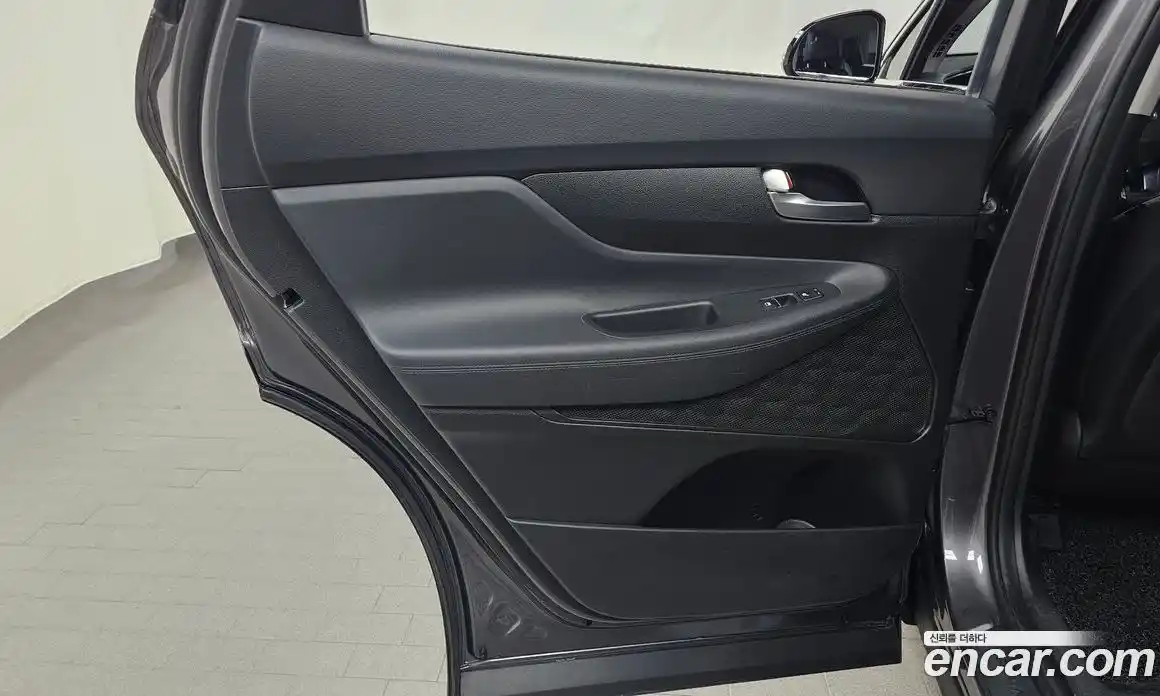Hyundai Santa Fe 2018 2.0 автомат (гидро), фото 15