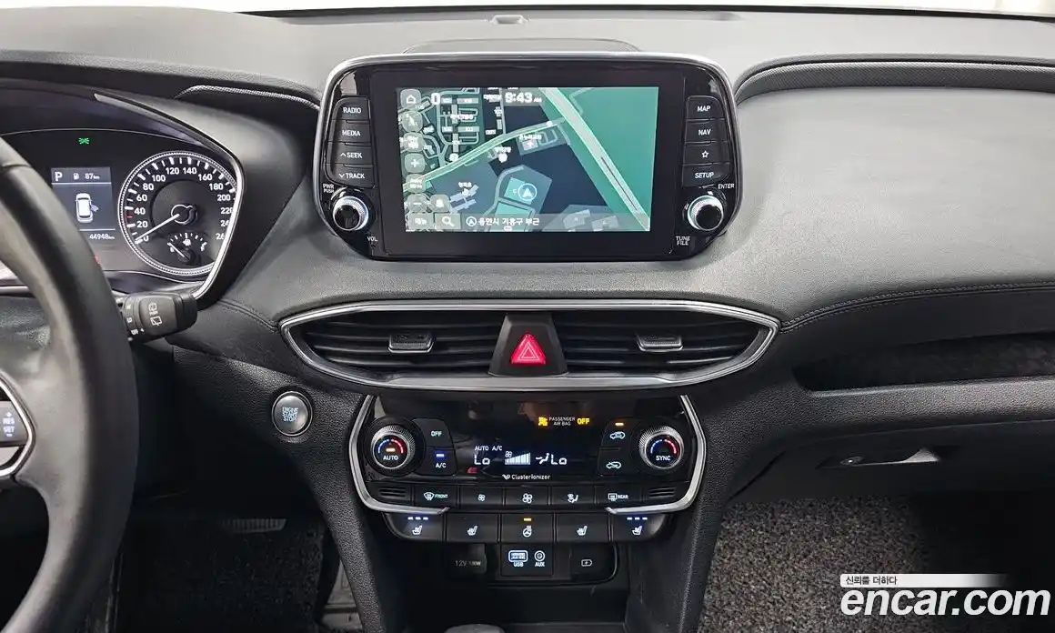 Hyundai Santa Fe 2018 2.0 автомат (гидро), фото 18