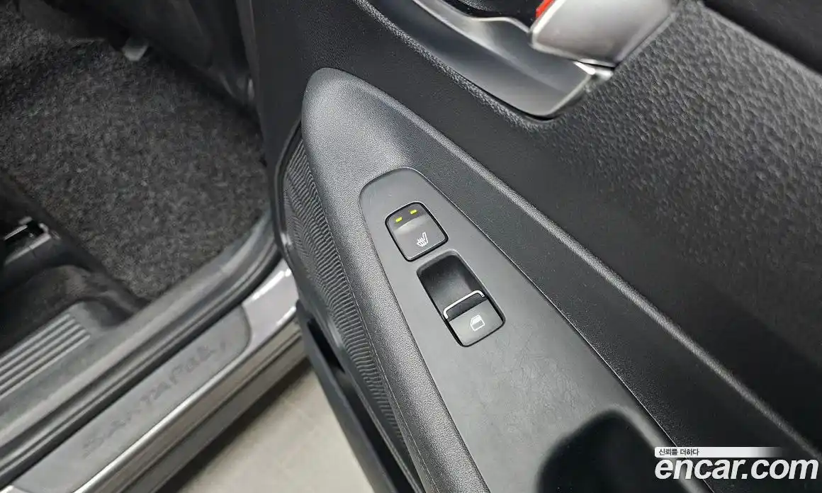 Hyundai Santa Fe 2018 2.0 автомат (гидро), фото 28