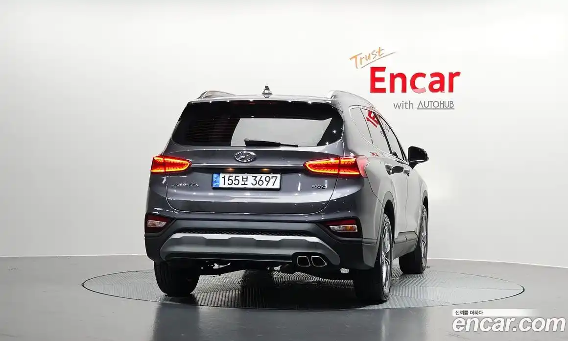 Hyundai Santa Fe 2018 2.0 автомат (гидро), фото 4