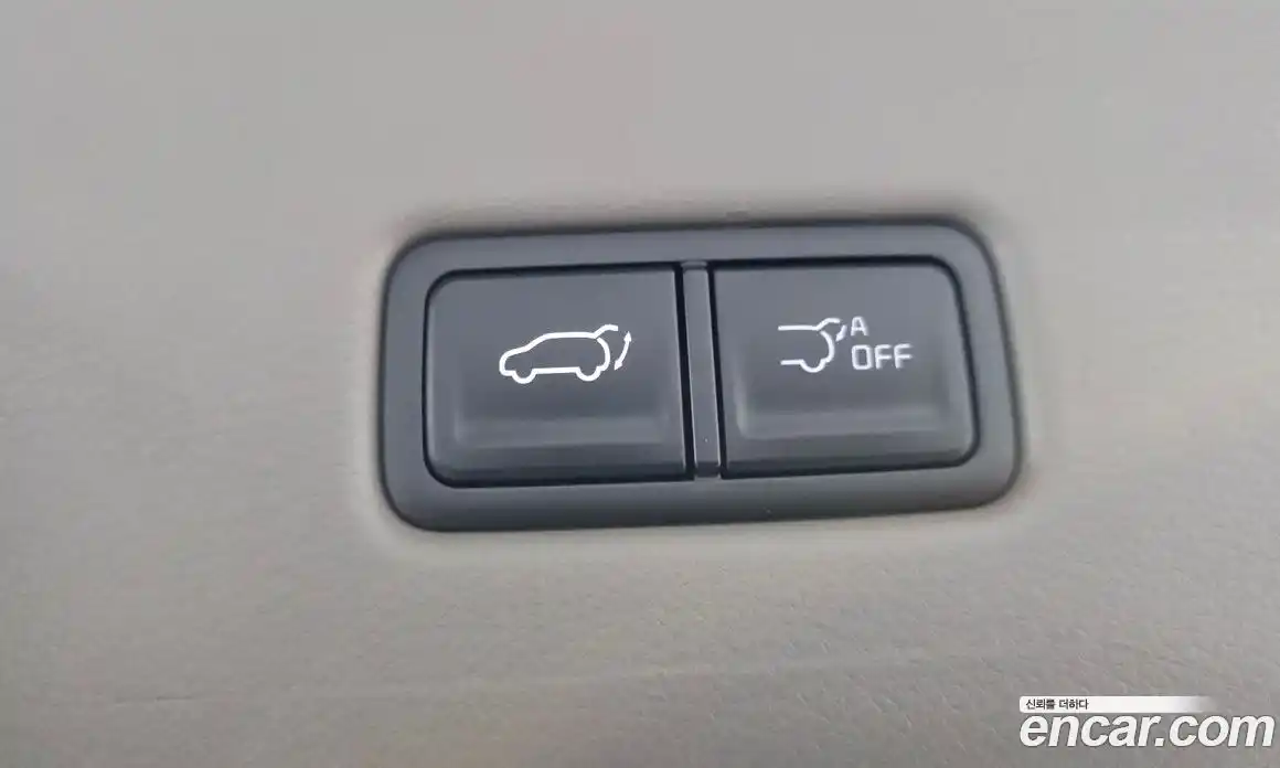 Kia Carnival 2025 1.6 автомат (гидро), фото 23