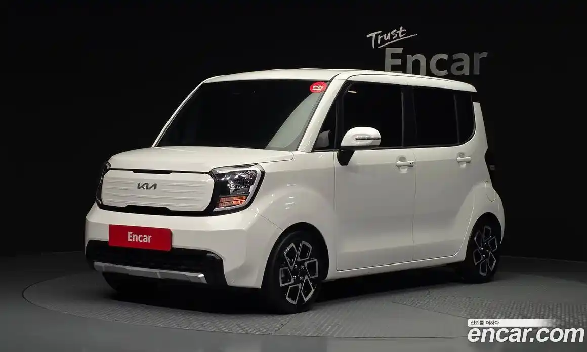 Kia Ray 2024 1.0 автомат (гидро), фото 1