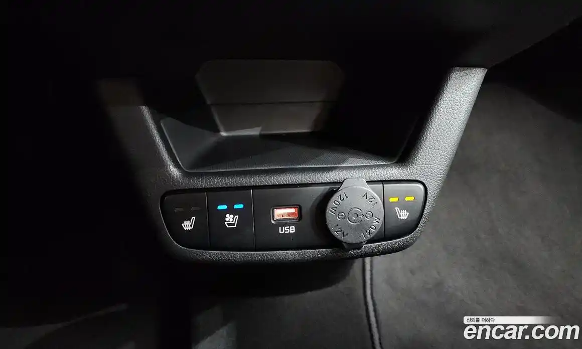 Kia Ray 2023 1.0 автомат (гидро), фото 18