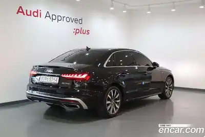 Audi A4 2023 2.0 автомат (гидро), миниатюра 2