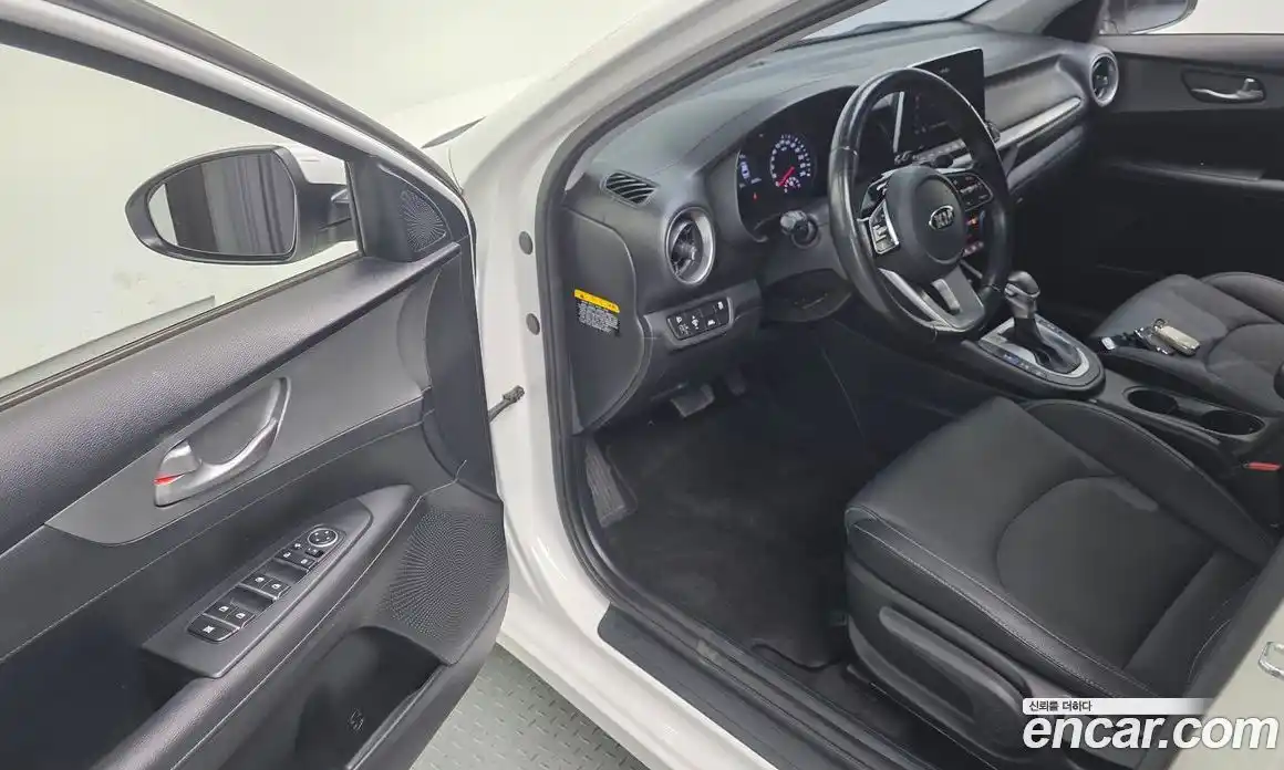 Kia K3 2019 1.6 автомат (гидро), фото 17