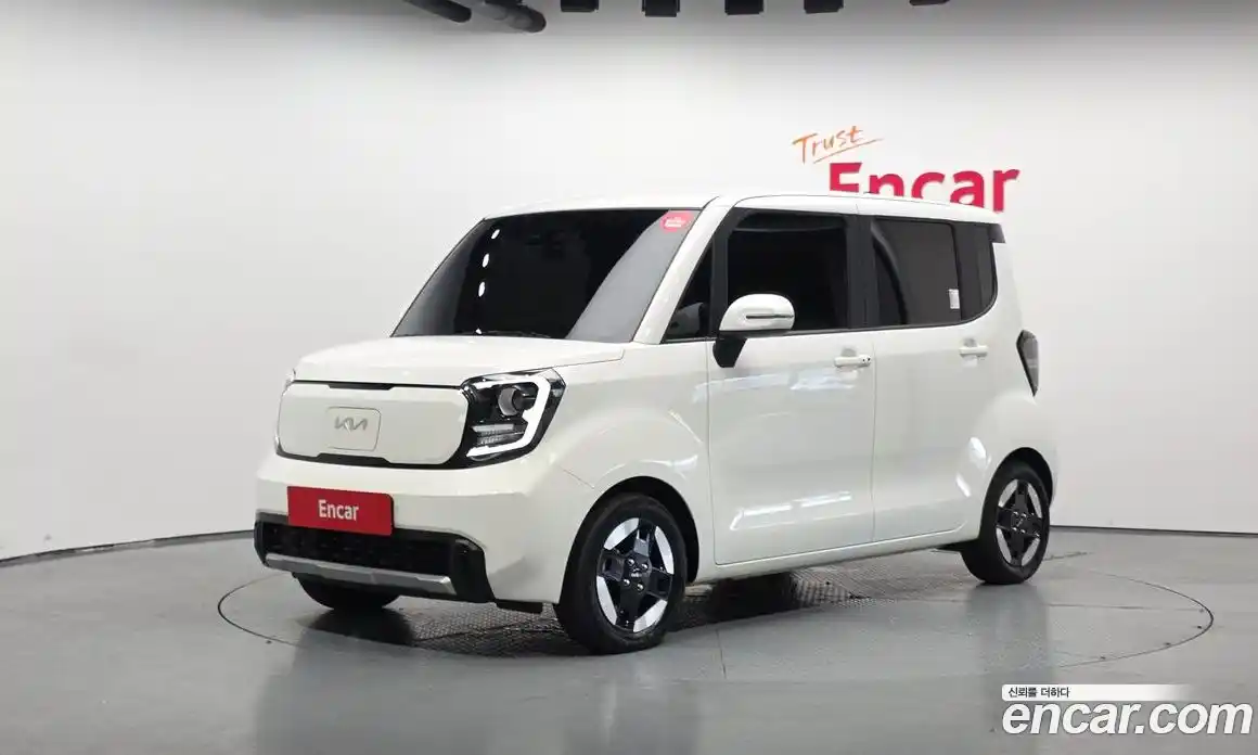 Kia Ray 2024 0.1 автомат (гидро), фото 1