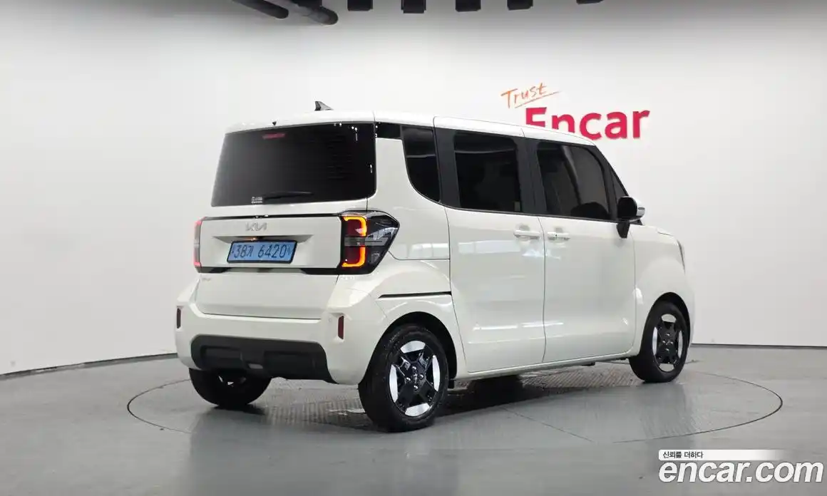 Kia Ray 2024 0.1 автомат (гидро), фото 2
