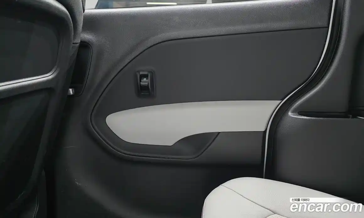 Kia Ray 2024 0.1 автомат (гидро), фото 31