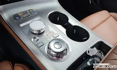 Genesis GV70 2025 2.5 автомат (гидро), миниатюра 9