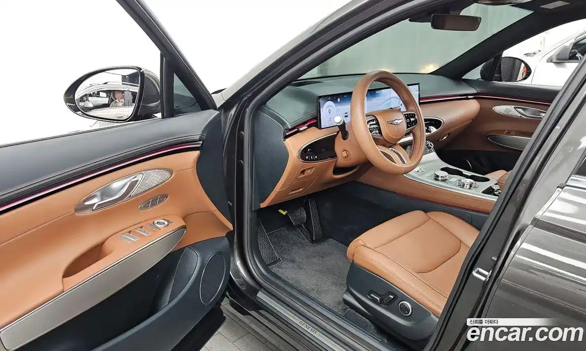 Genesis GV70 2025 2.5 автомат (гидро), фото 10