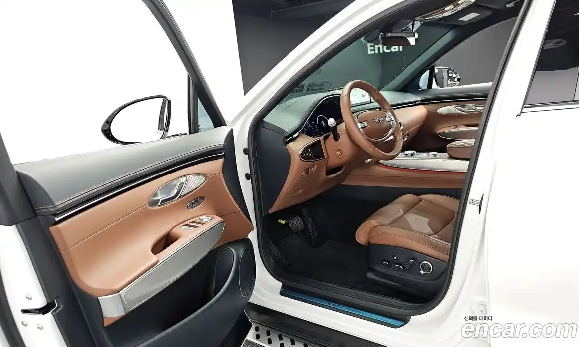 Genesis GV70 2023 2.5 автомат (гидро), фото 13